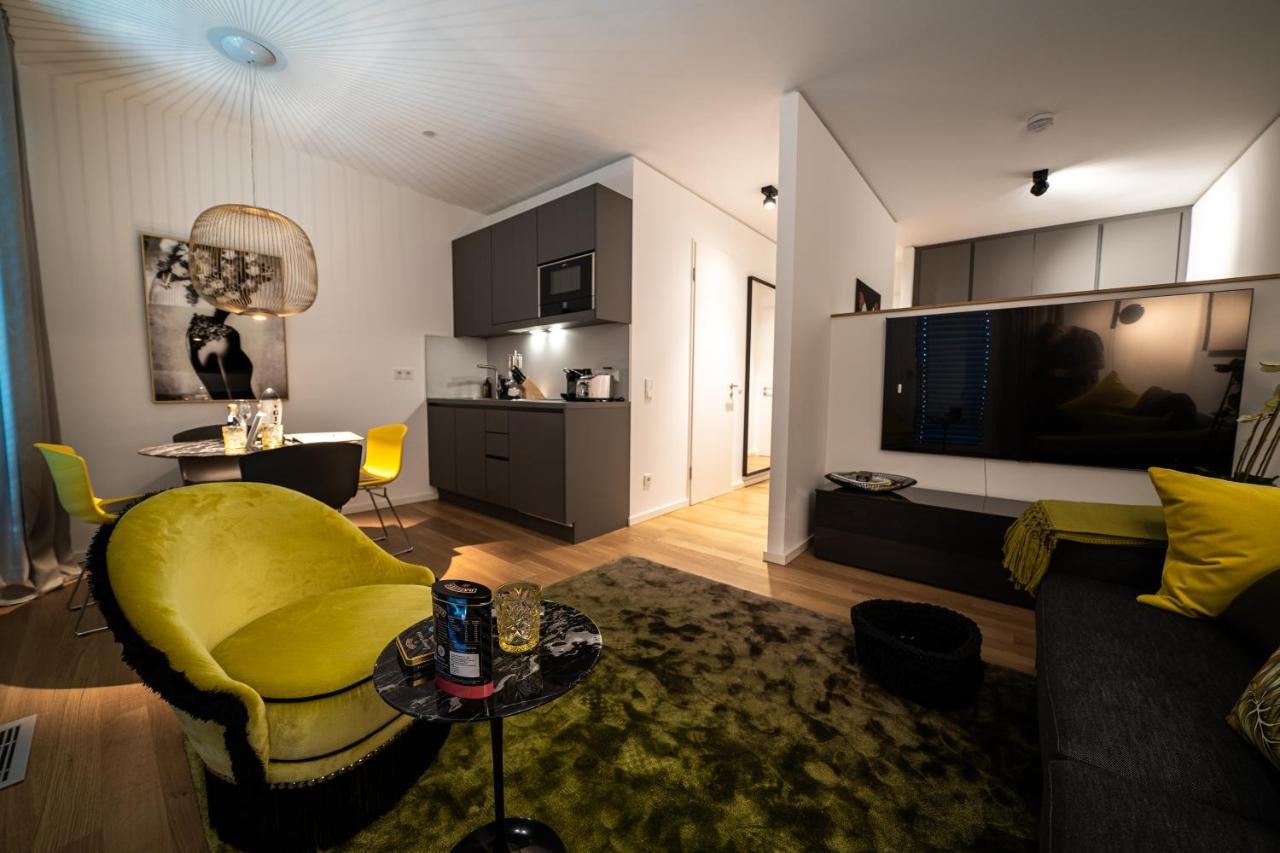 Luxury Apartments Duesseldorf Buitenkant foto