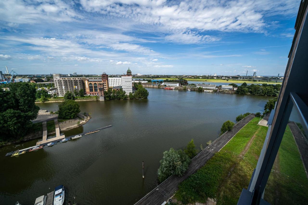 Luxury Apartments Duesseldorf Buitenkant foto
